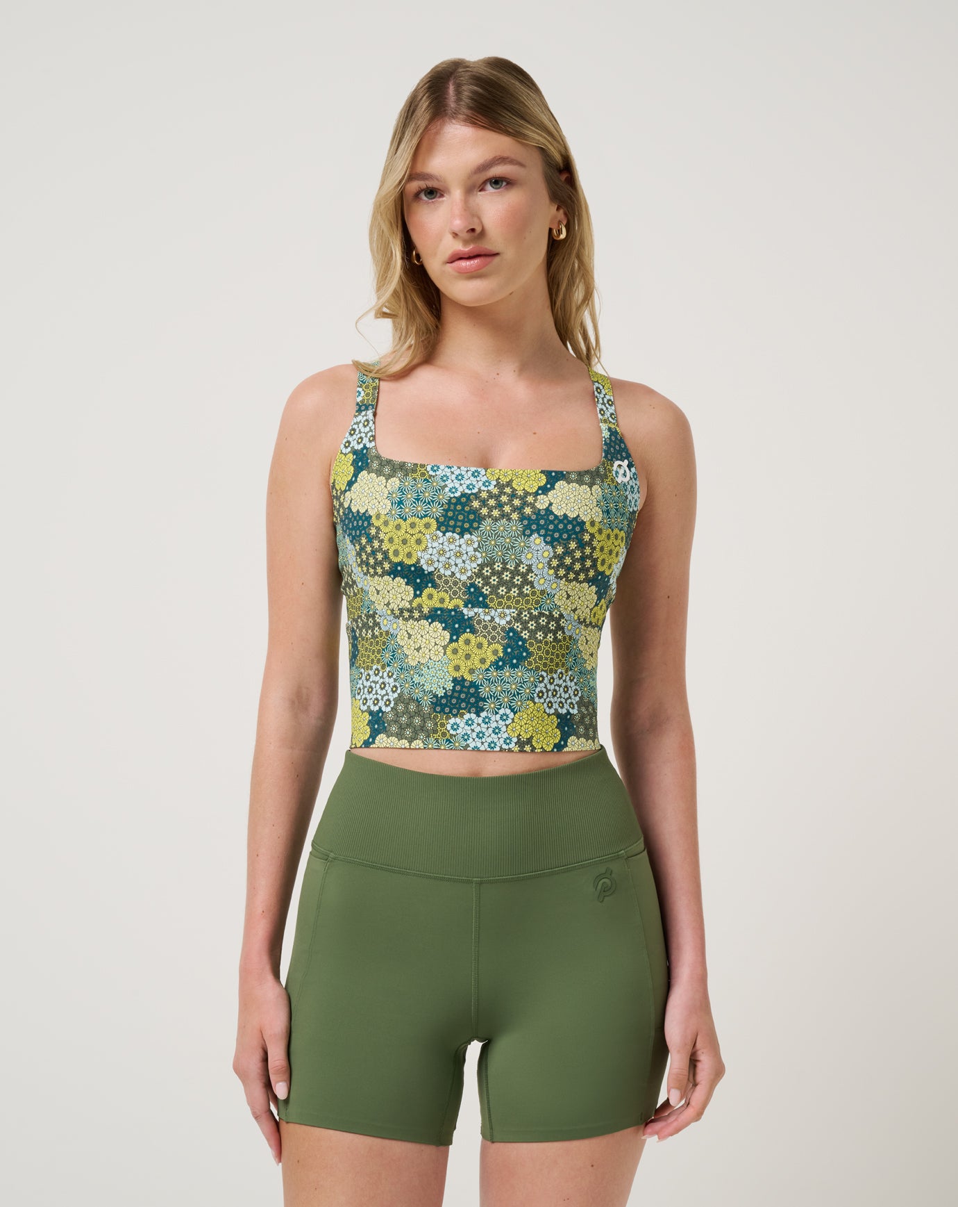 タカクワツトム Daylight Tank ∣ TravisMathew