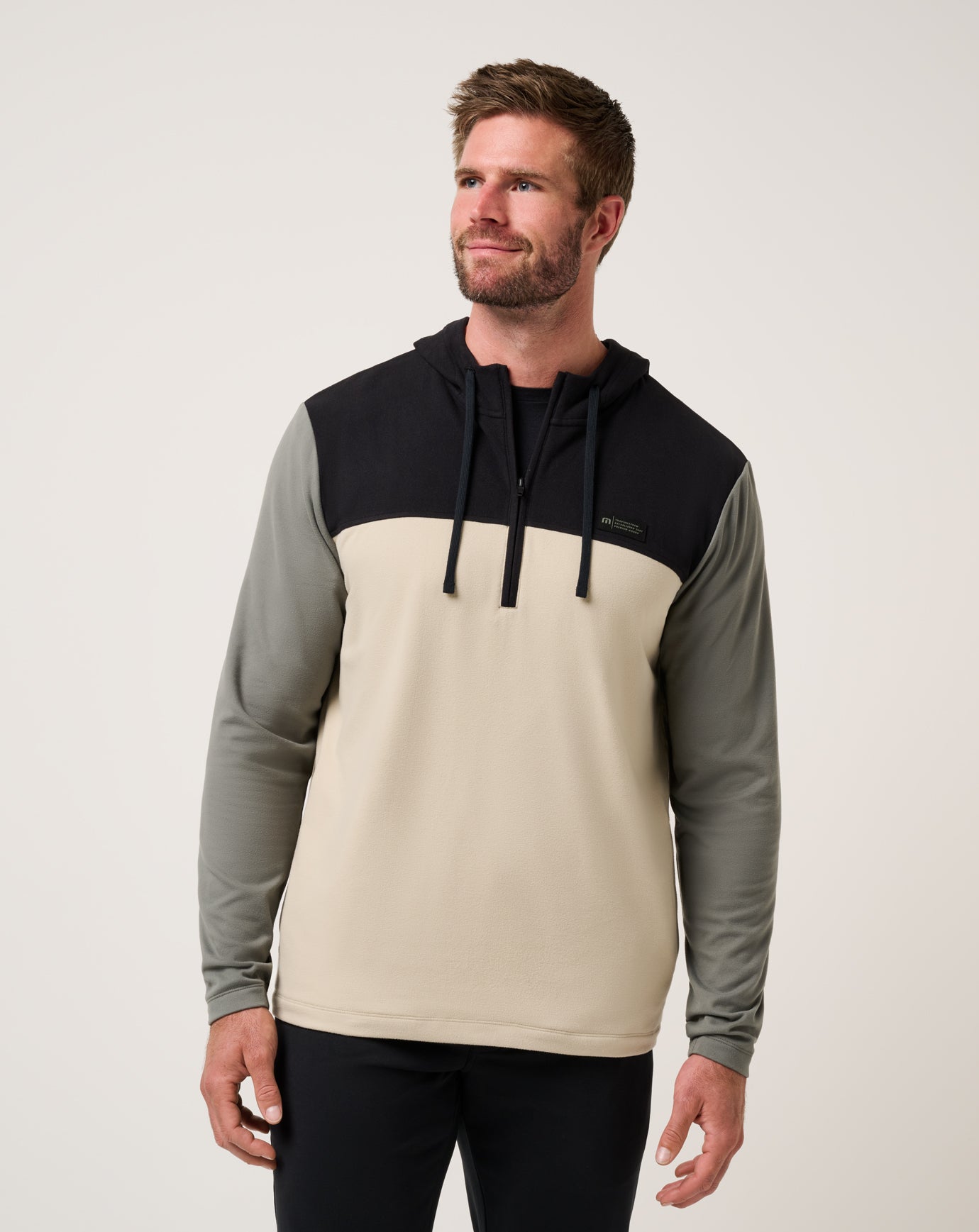 【新品未使用✨】TravisMathew メンズM ジップパーカー Brrrr Season Quarter Zip ∣ TravisMathew