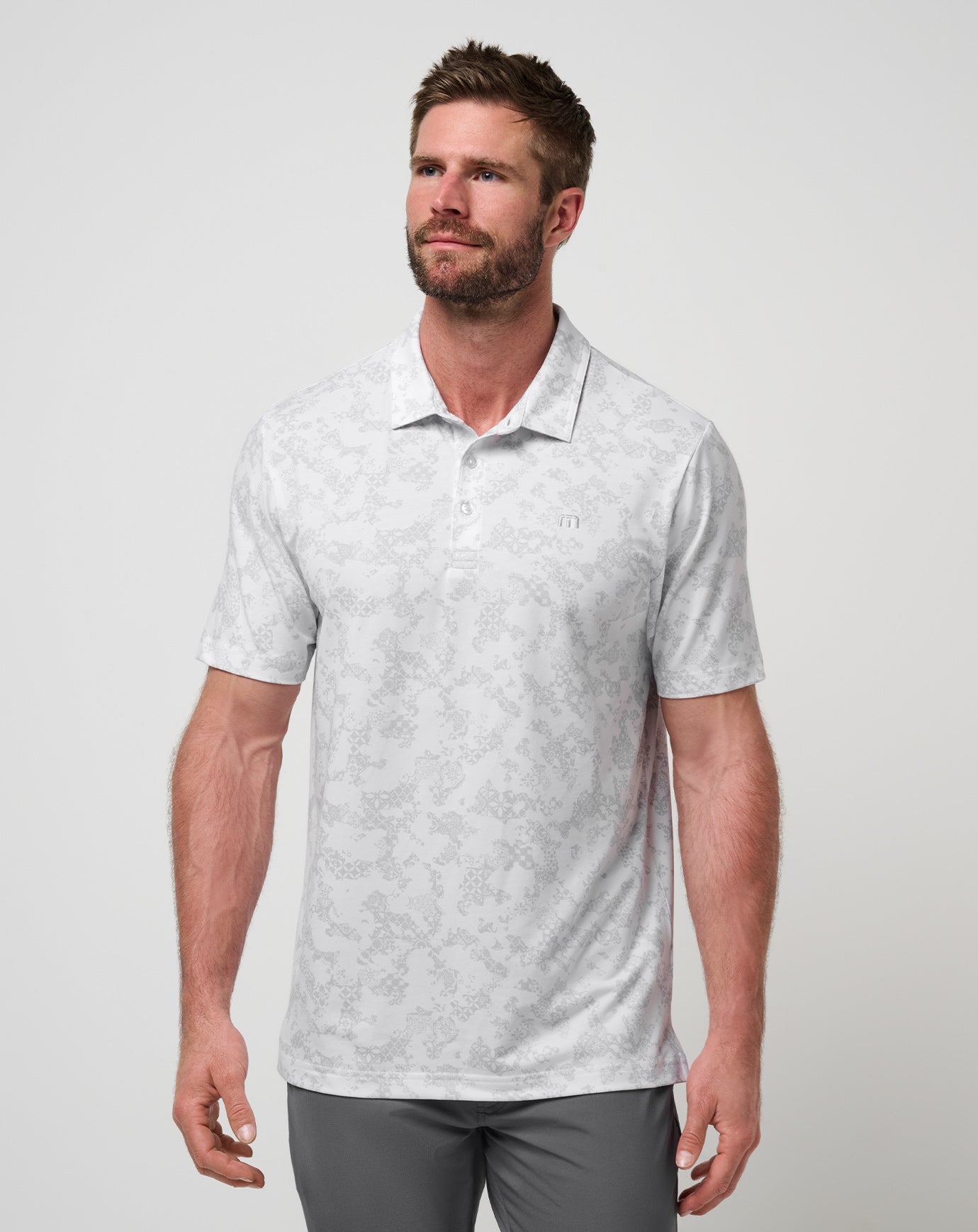 Featherweight Steep Wave Polo ∣ TravisMathew