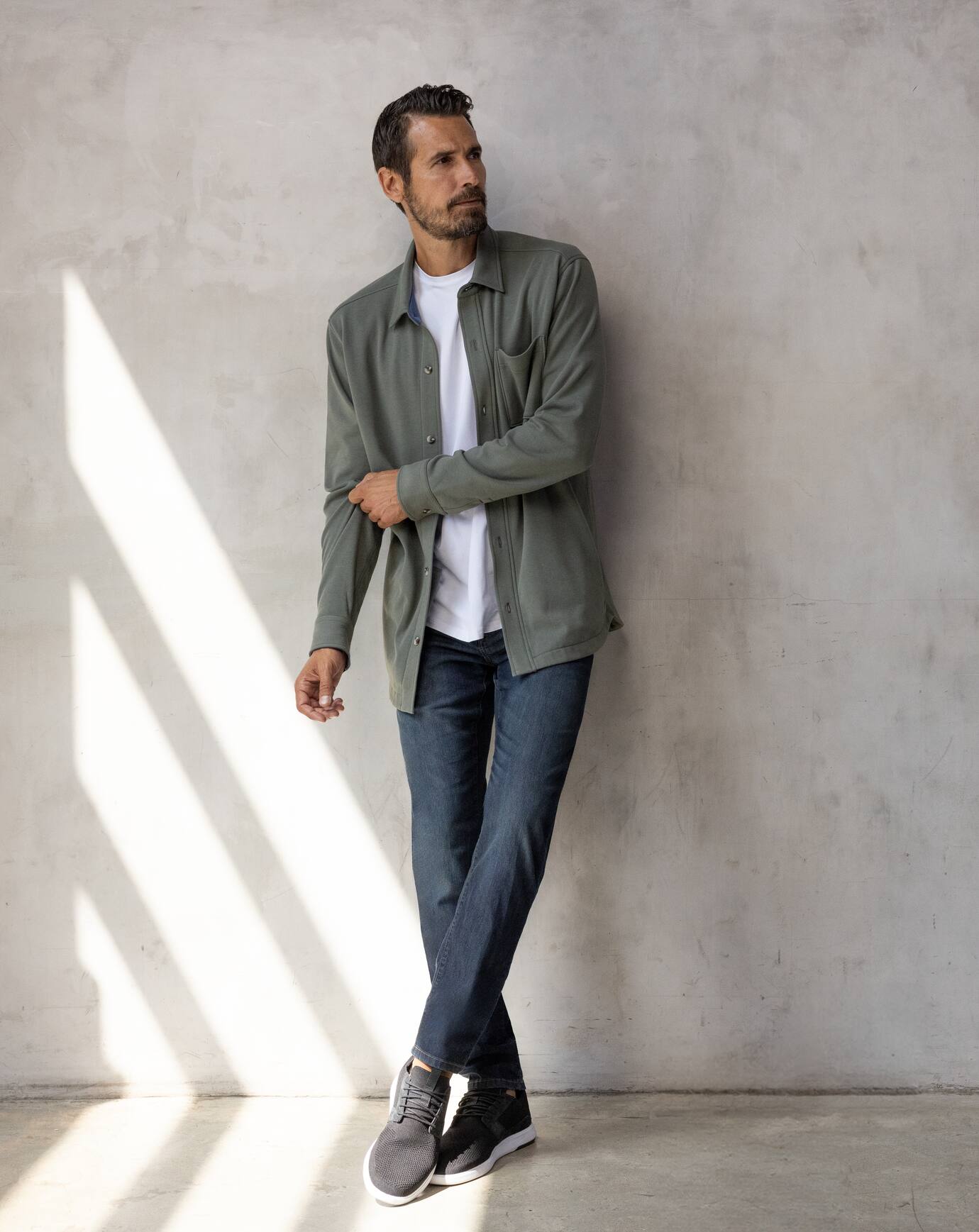 Legacy Featherweight Jeans