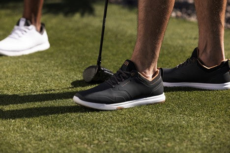 Golf Shoe Guide: Spiked vs. Spikeless - Which Do You Need?
