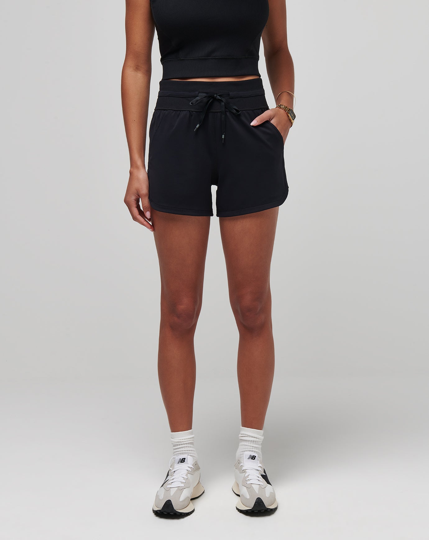 Moveknit Tie Short