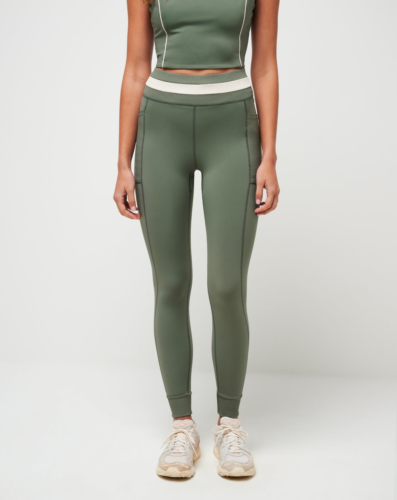 Multitask Moveknit Legging