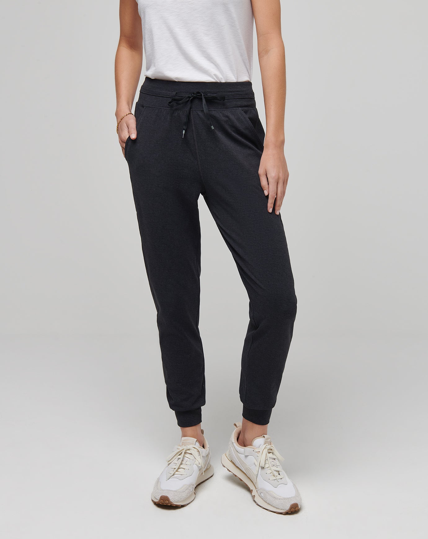 Moveknit Tie Jogger