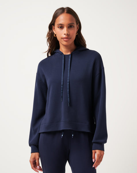 Skyloft Soft Hoodie ∣ TravisMathew