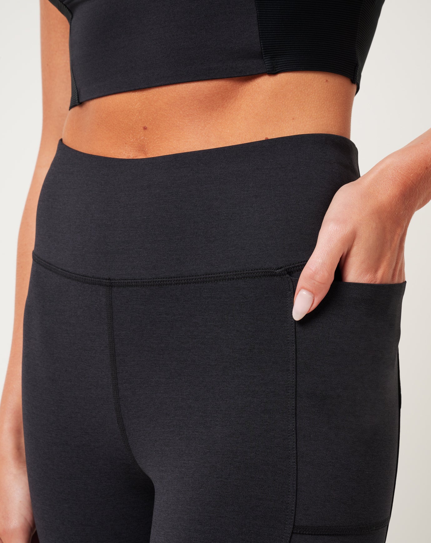 Moveknit Bonded Legging image 5