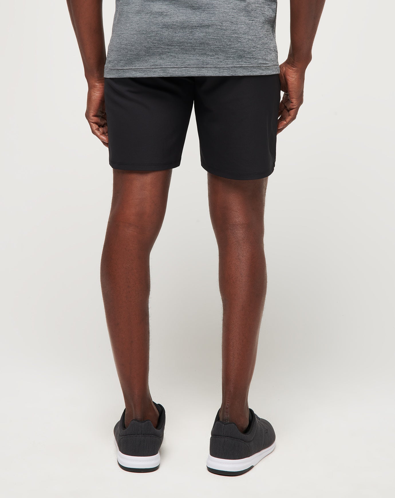 Wanderlust E-Waist Short 7.5In