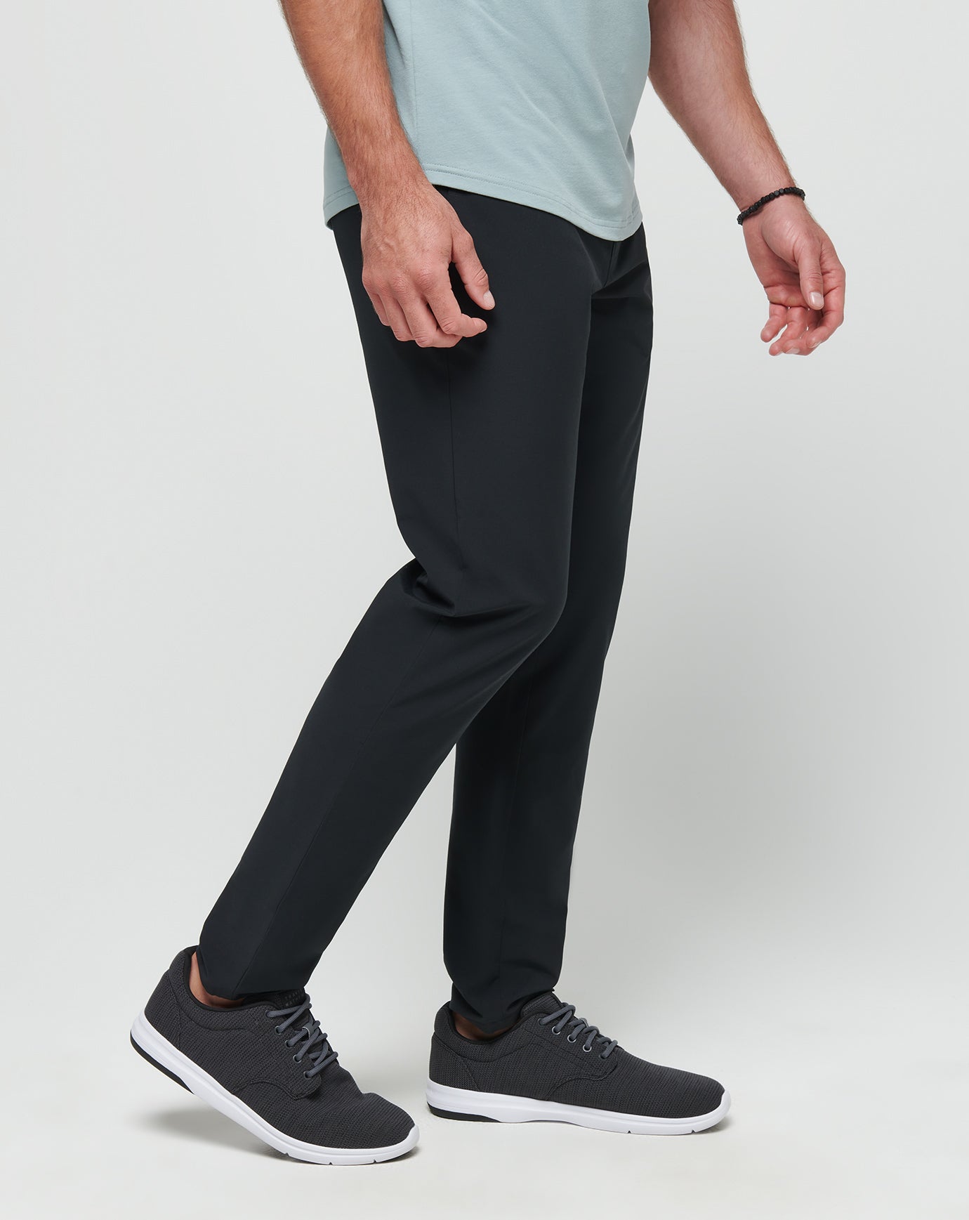 Open To Close Tech Chino Pant image 10