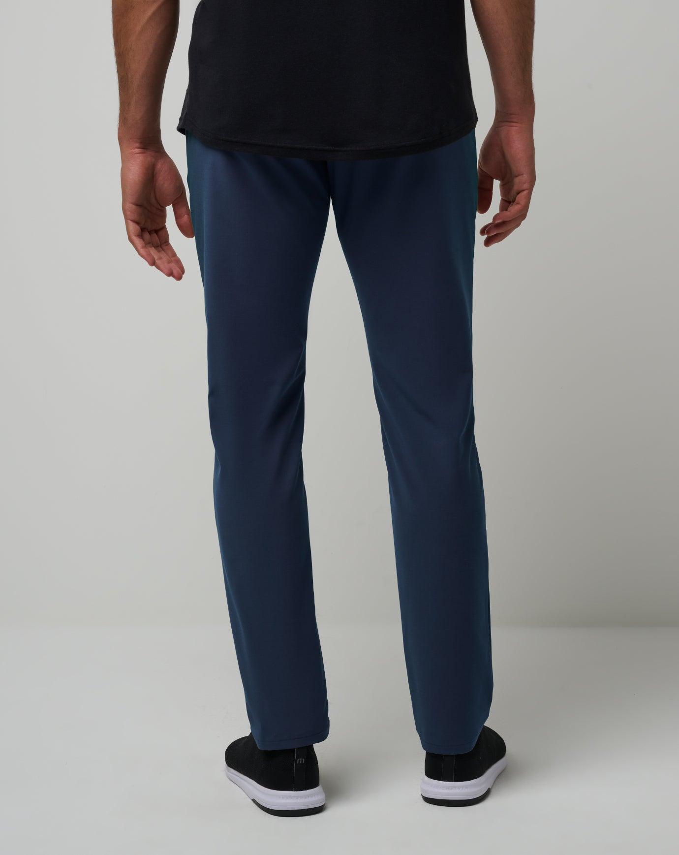 Open To Close Tech Chino Pant