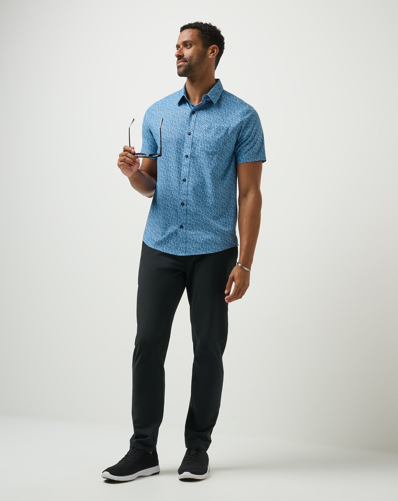Techwoven Country Mile Button-Up