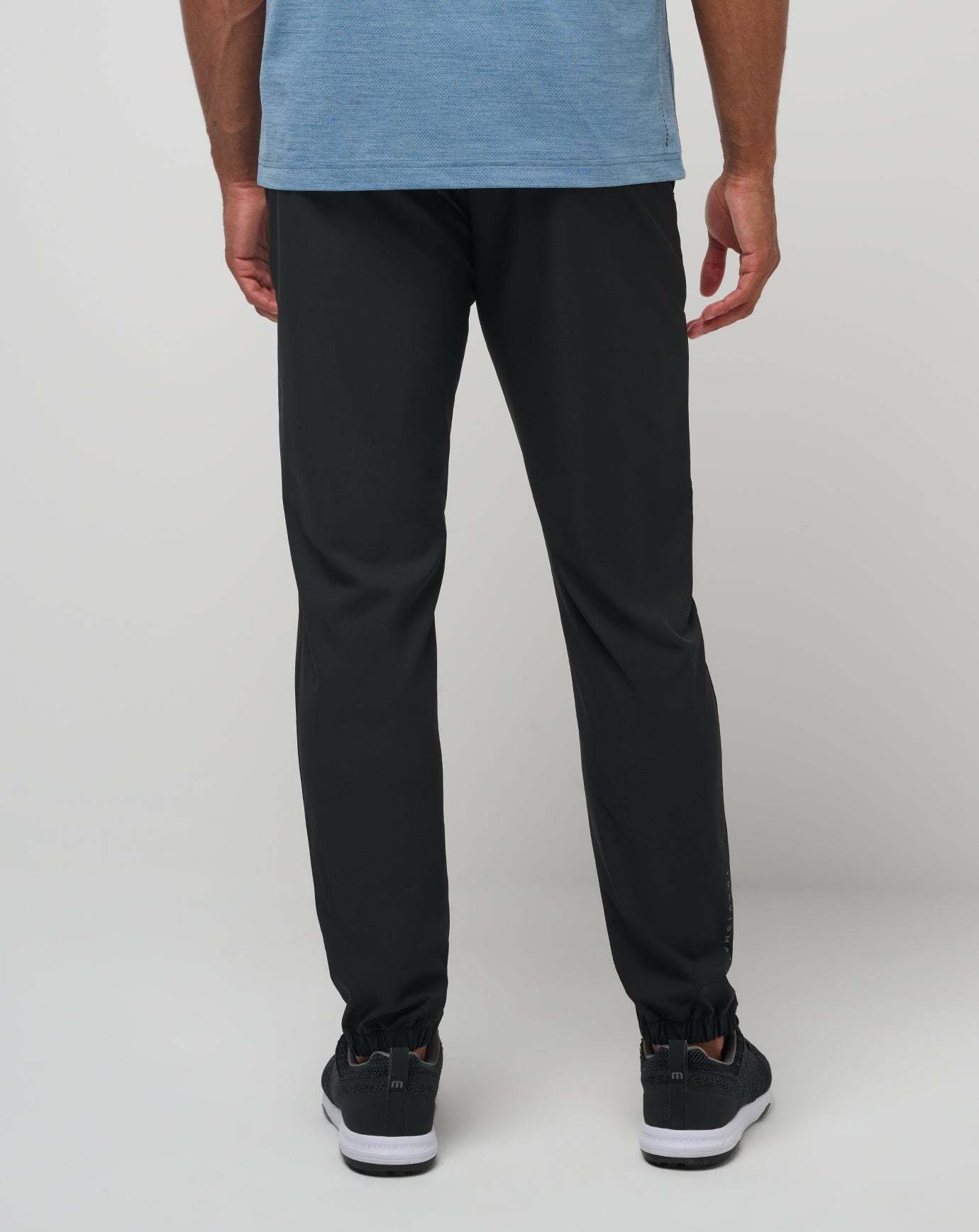 Open To Close Jogger image 17