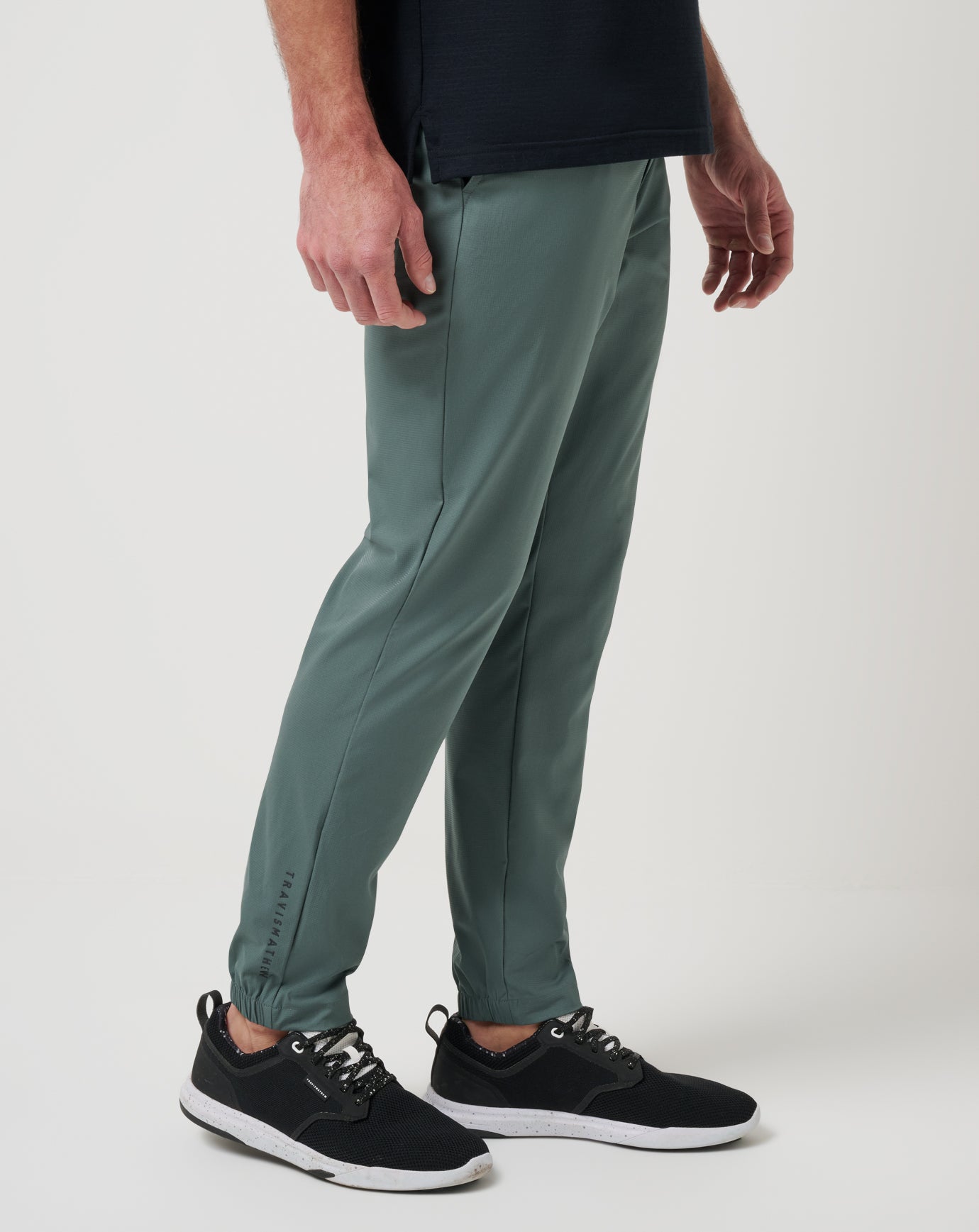 Open To Close Jogger