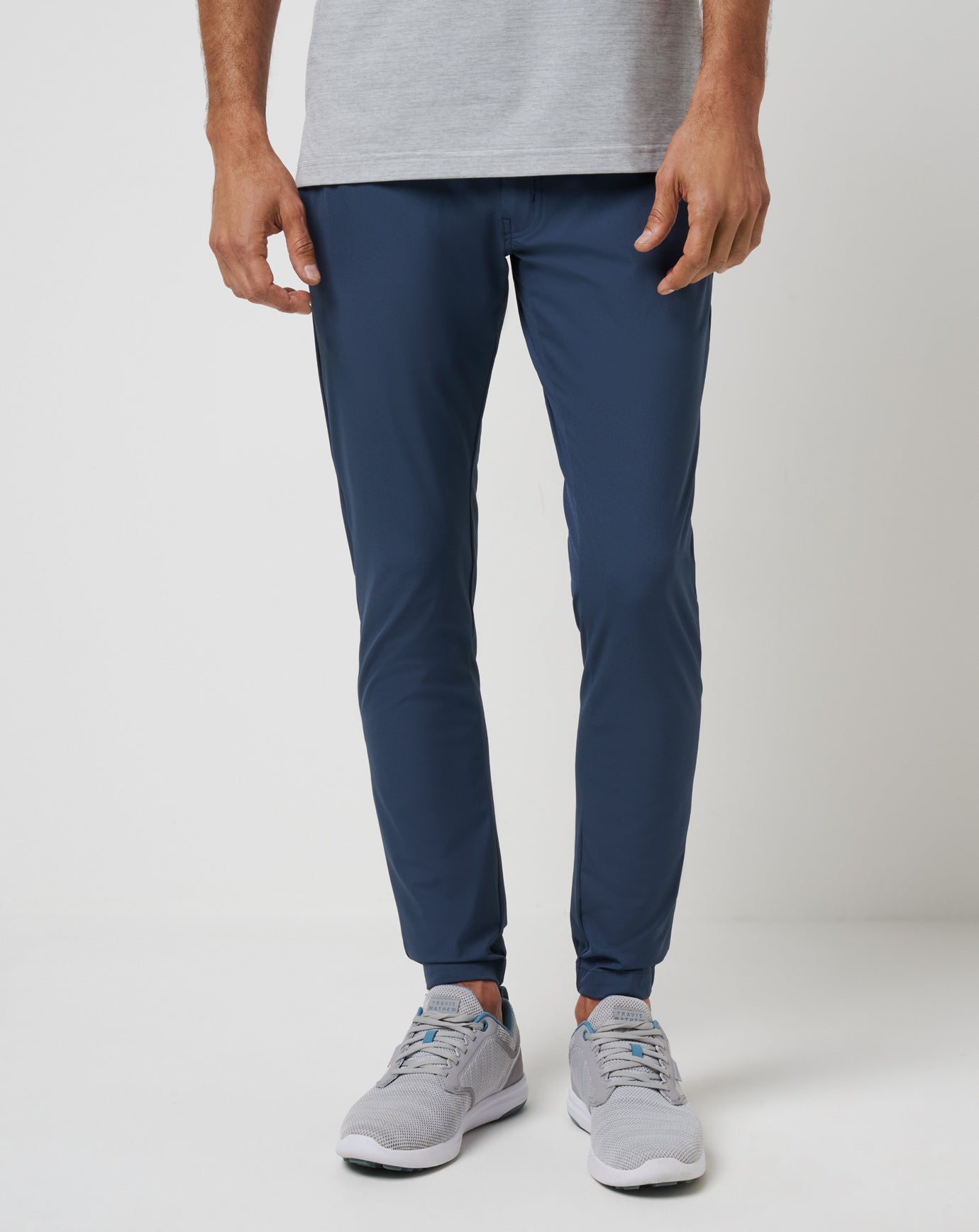 1MAA392_4MIN_1_ECOMM.jpg?v=