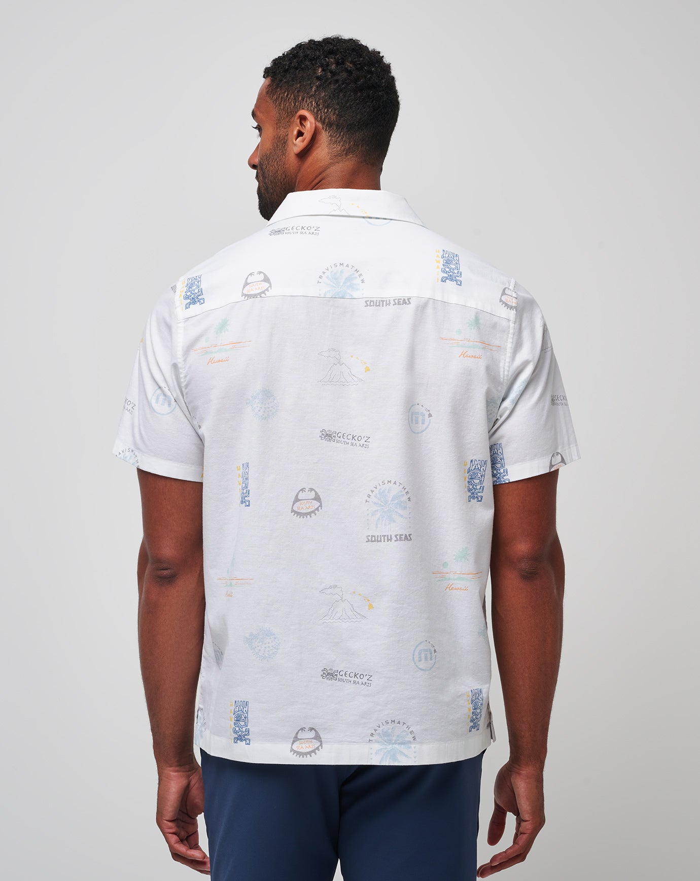 Hawaiian Kitchen Button-Up