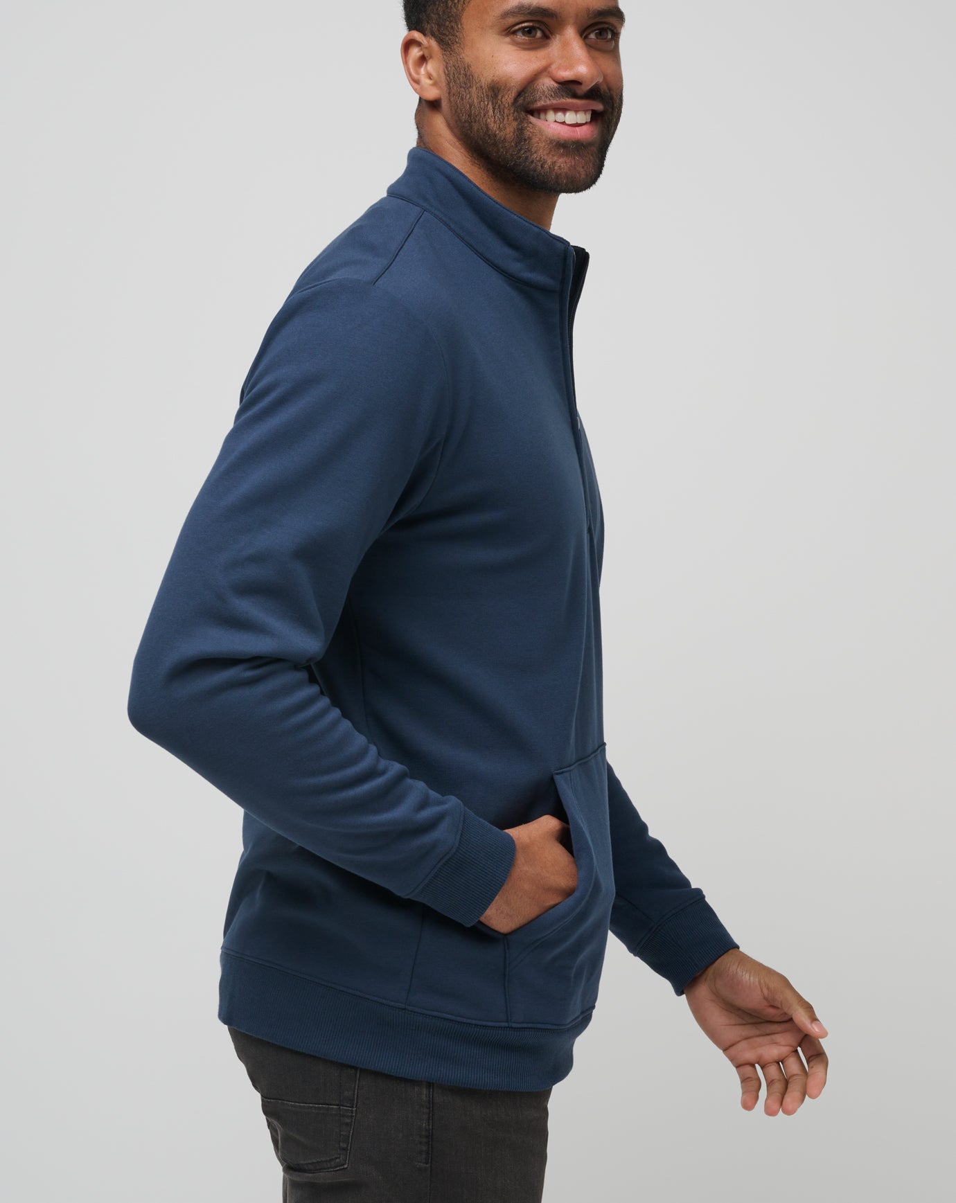 Hotel Hopper Quarter Zip