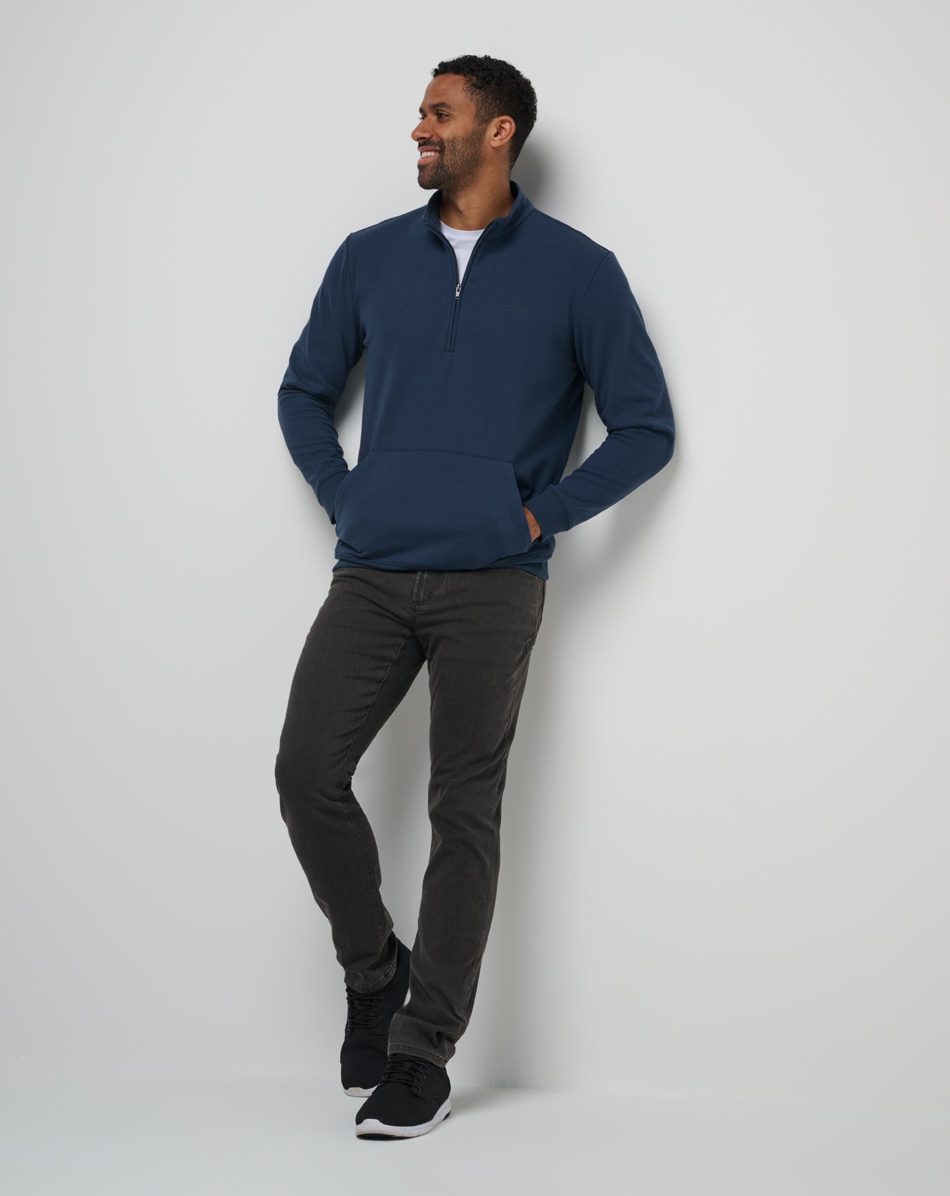 Hotel Hopper Quarter Zip
