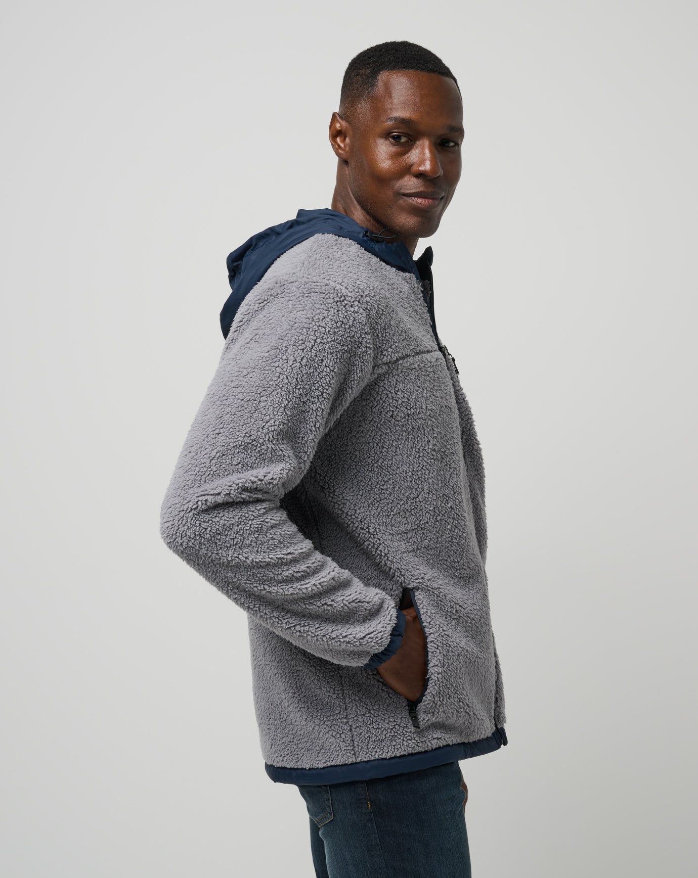 Venture Sherpa Jacket image 3