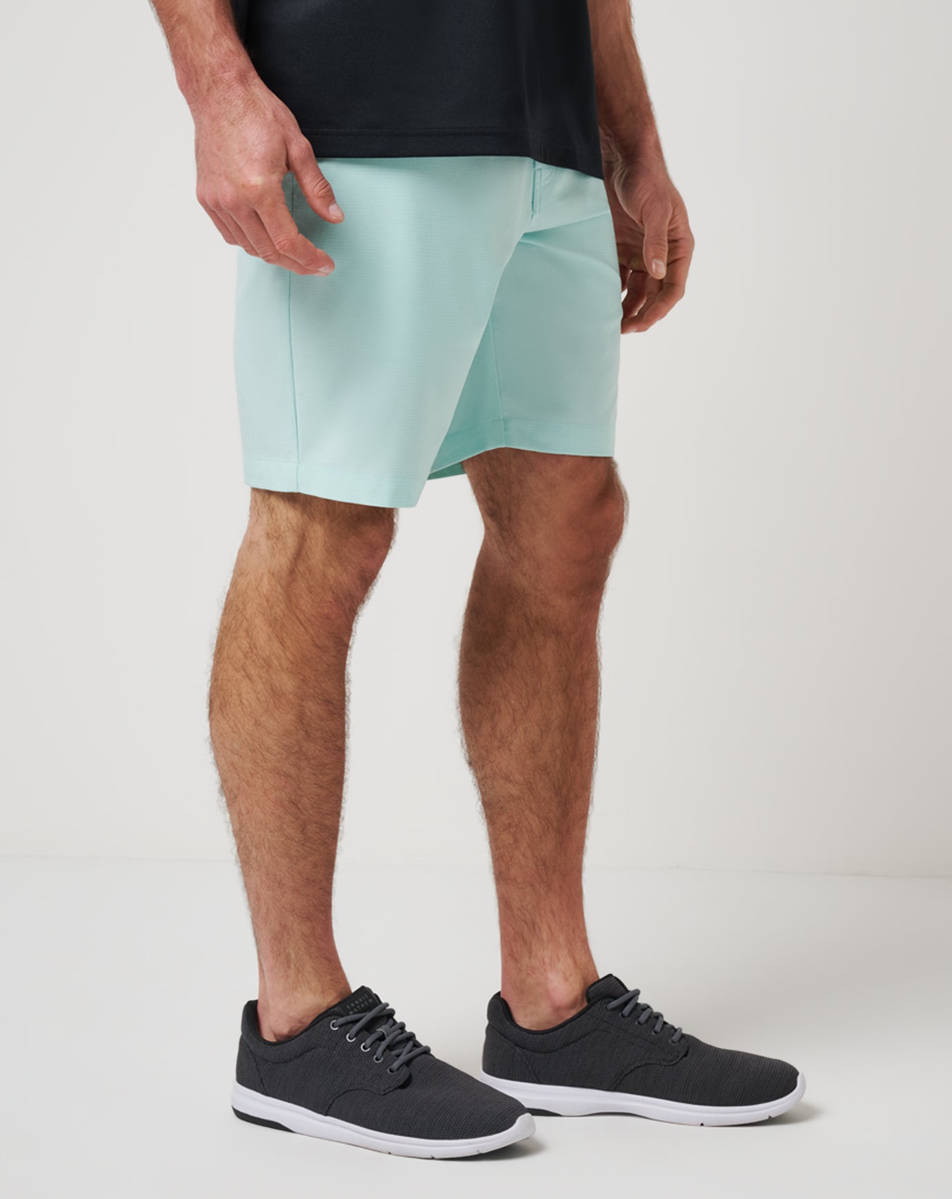 Sand Harbor Short 9In