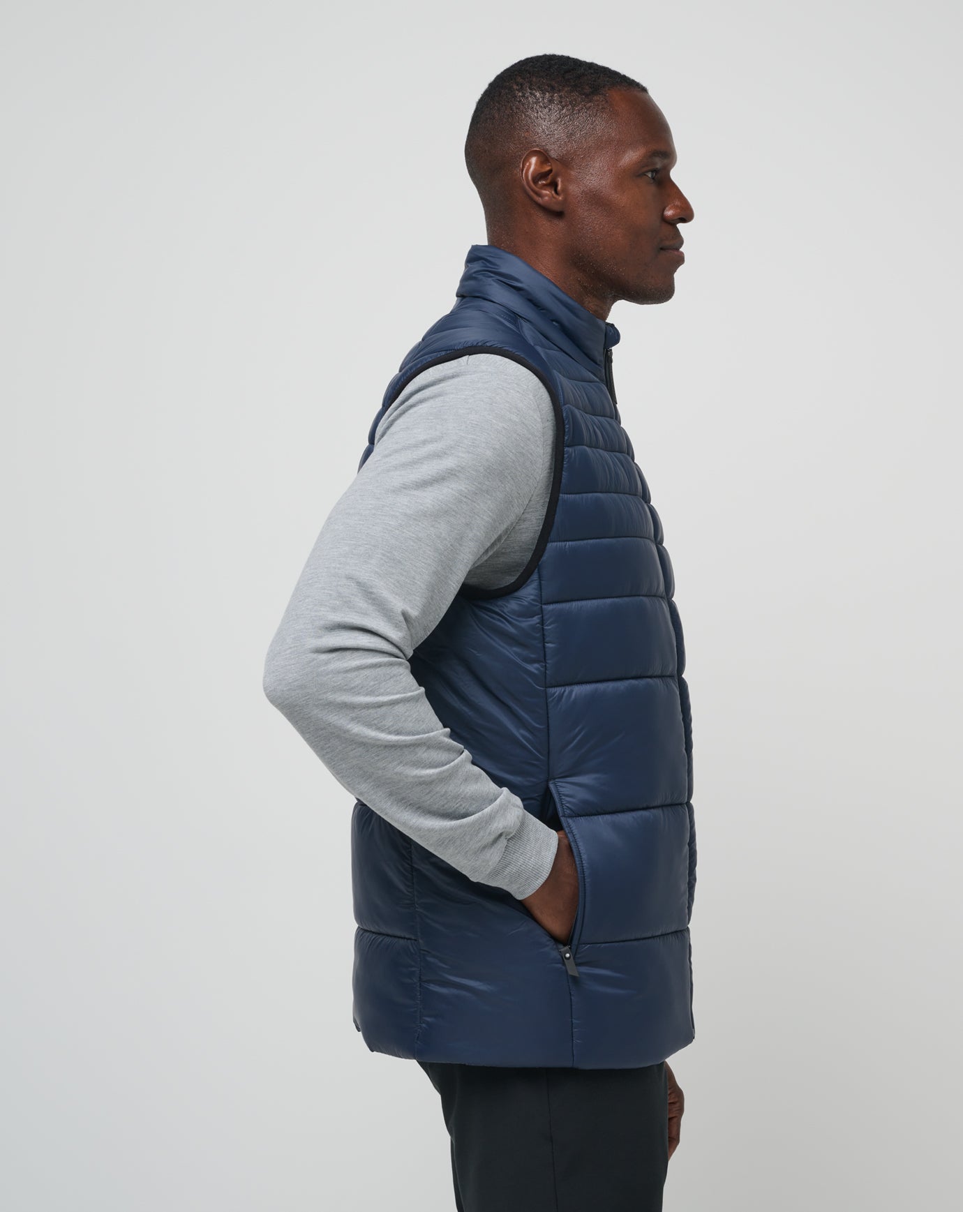 Aves Tech Puffer Vest image 2