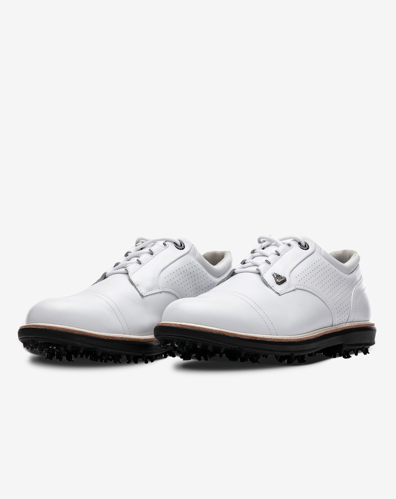 The Legend Spiked Golf Shoe