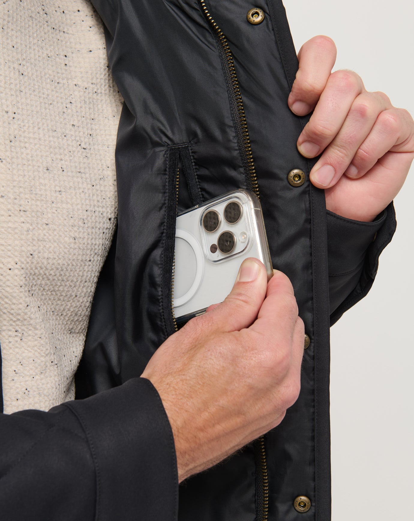 Highlander Jacket ∣ TravisMathew