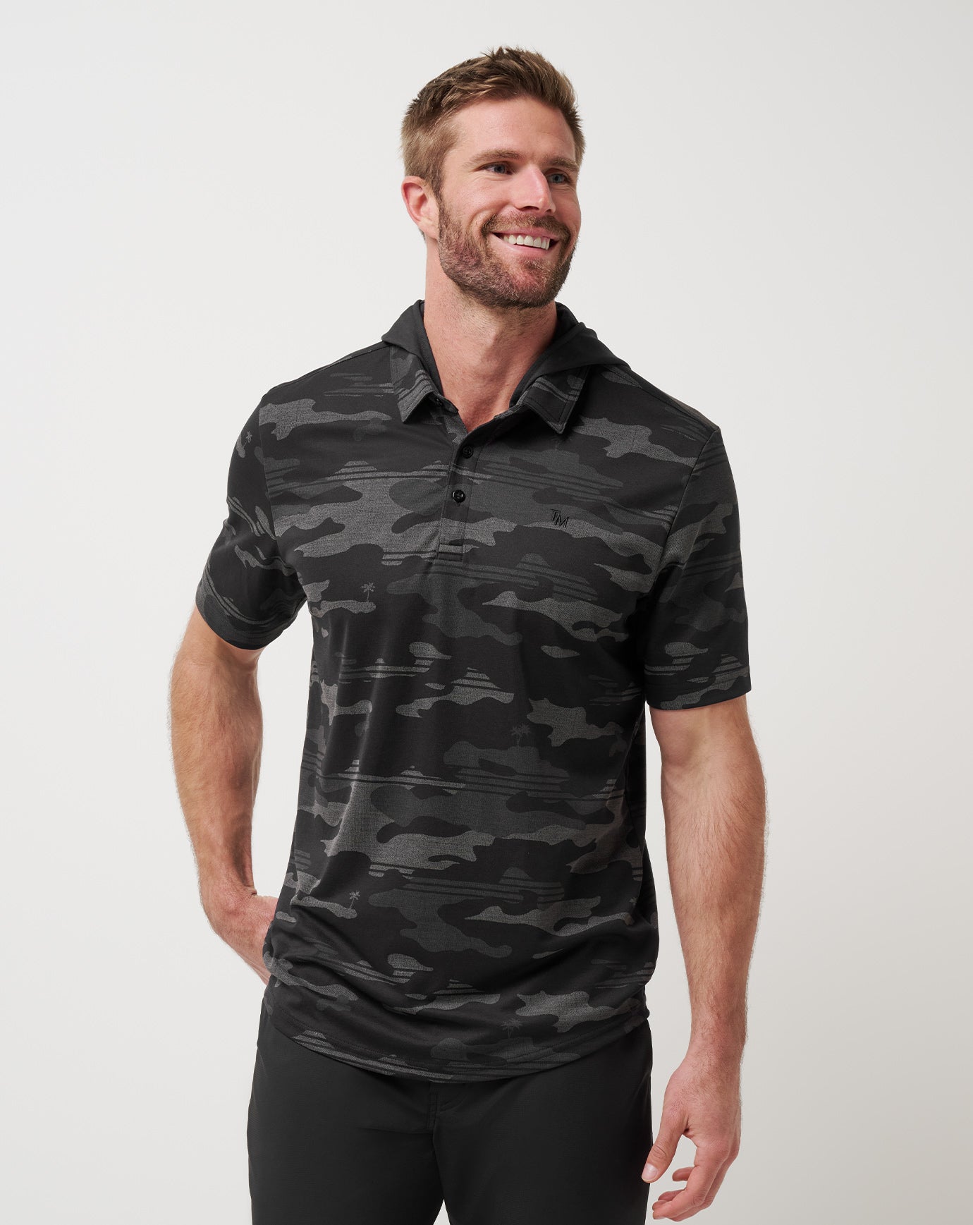 Showdown Stealth Polo ∣ TravisMathew