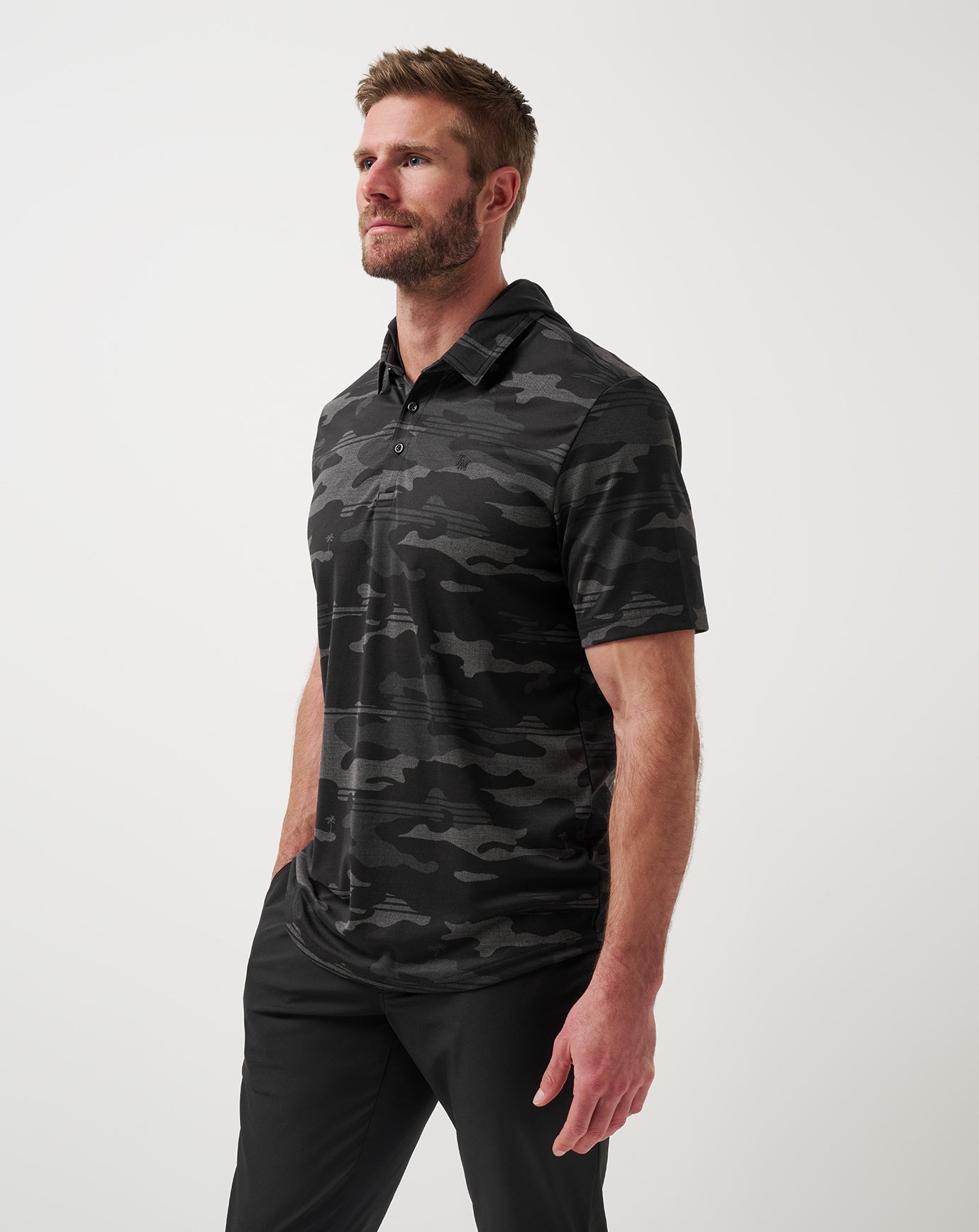Showdown Stealth Polo ∣ TravisMathew