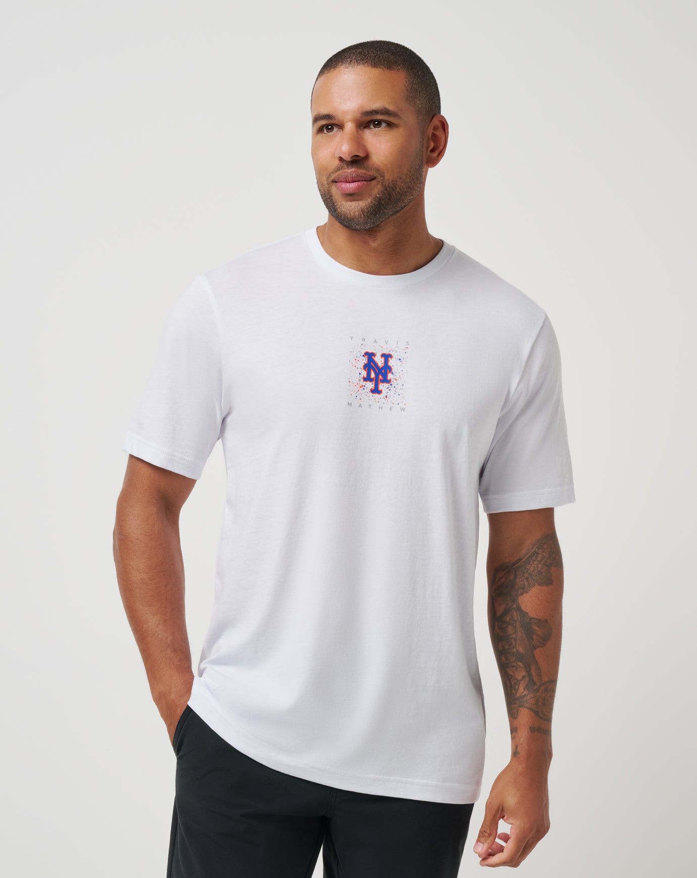 New York Mets In The Dugout 2.0 Tee image 1