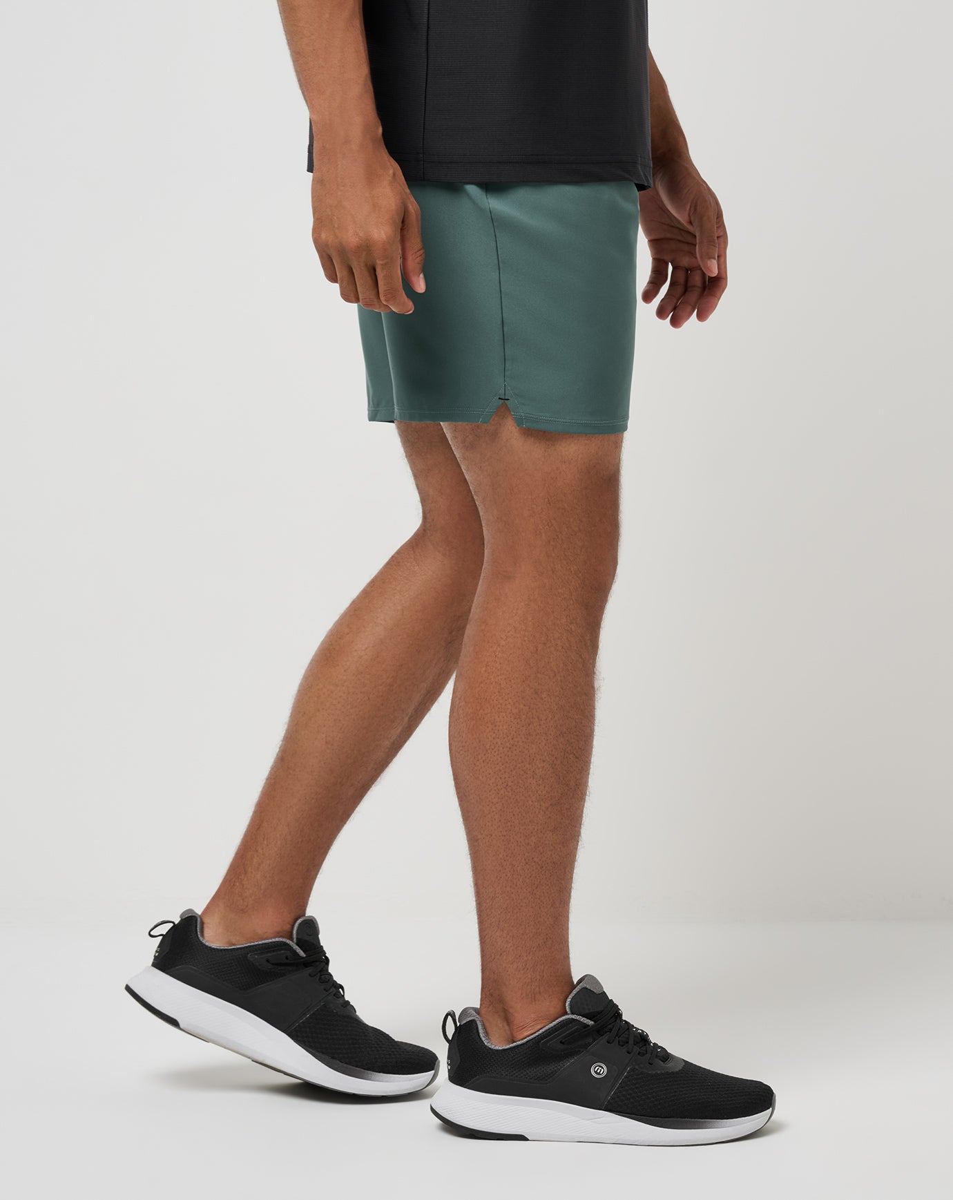 Meridian Active Short 7.5In