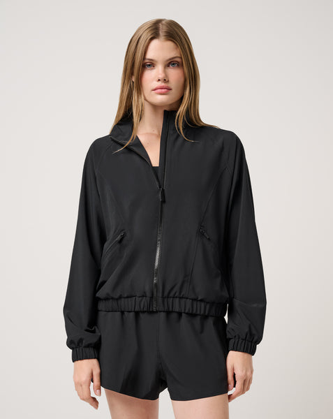 BreezeBlend Travel Day Jacket ∣ TravisMathew