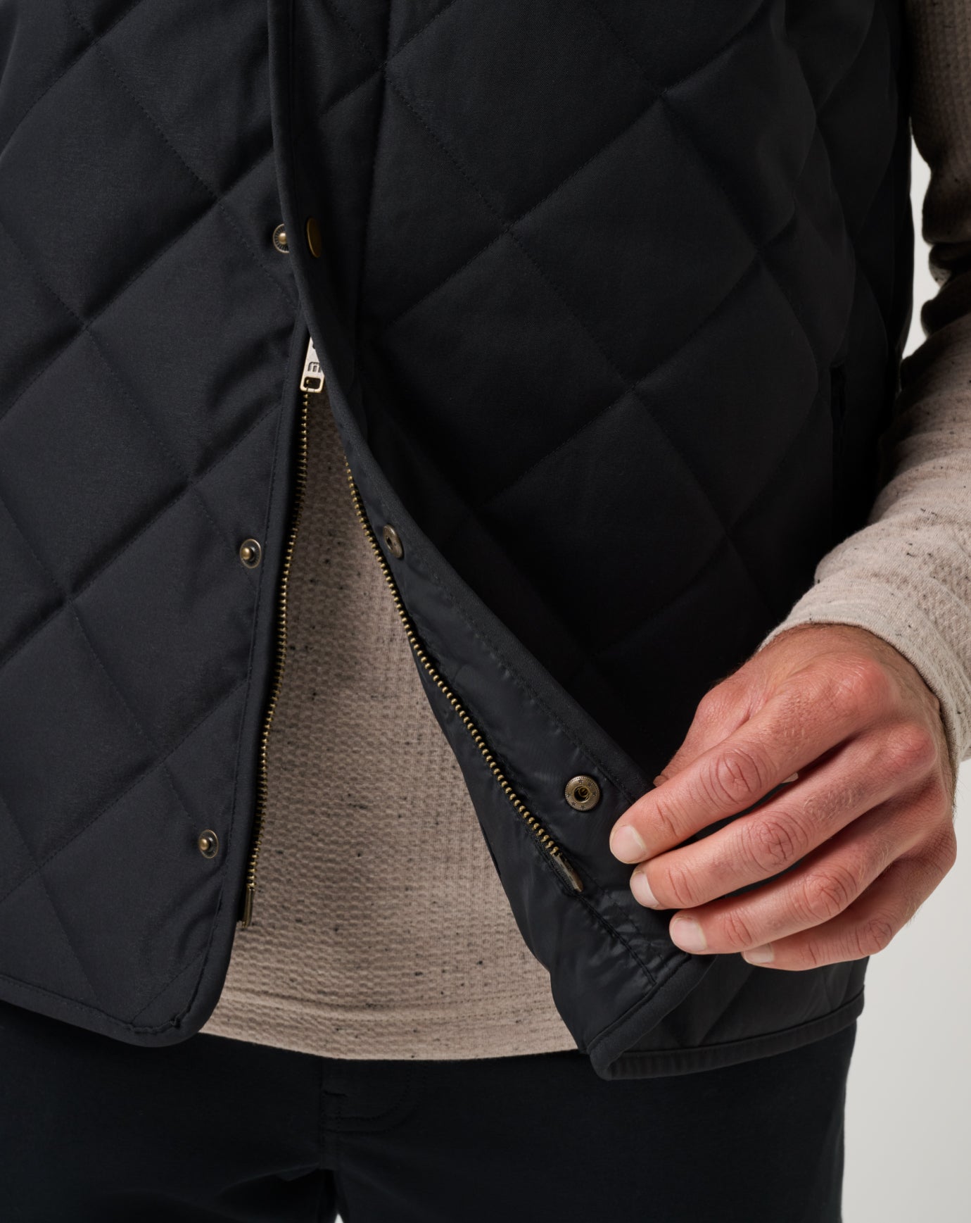 Highlander Vest ∣ TravisMathew