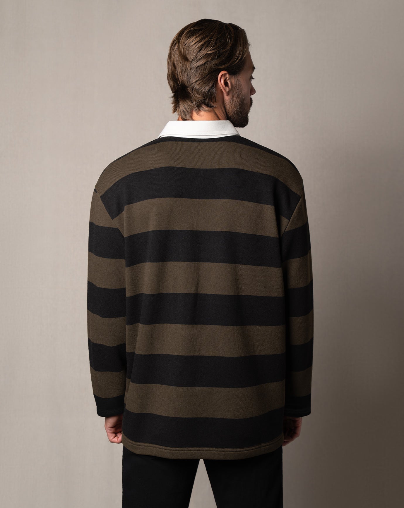 Dark Cascade Pullover
