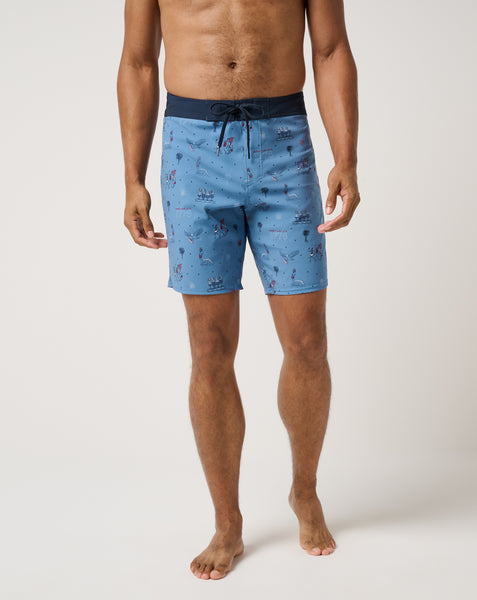 Firework Festival Boardshort 18In ∣ TravisMathew