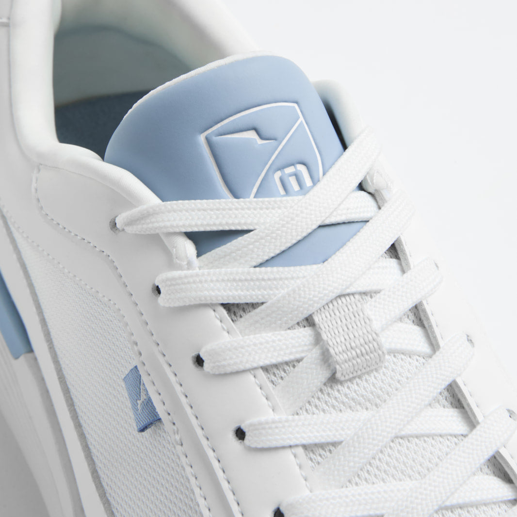Premium Performance Leather and Mesh Upper