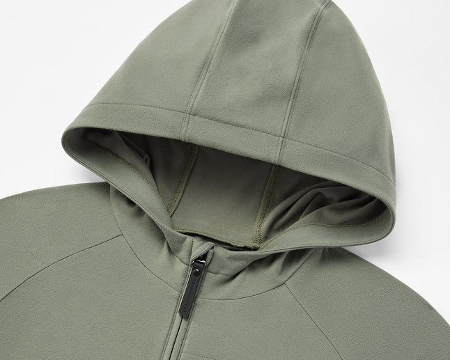 Adjustable Fit & Hood