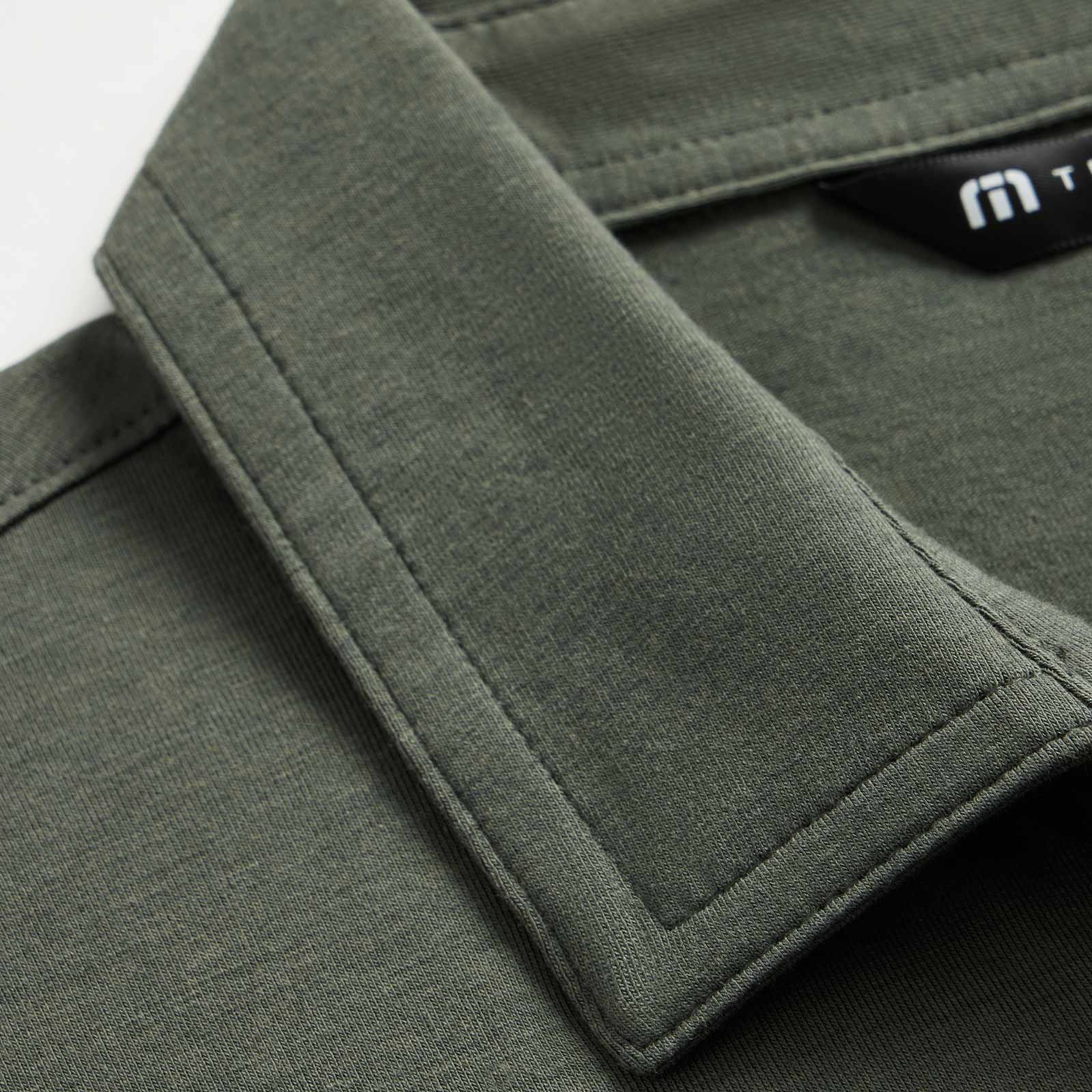 Signature Double-Needle Collar