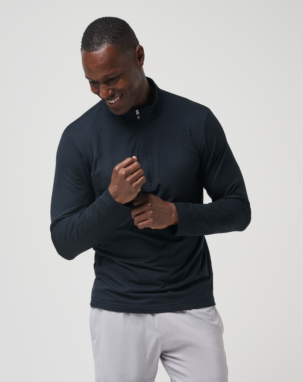 THE HEATER QUARTER ZIP | TravisMathew