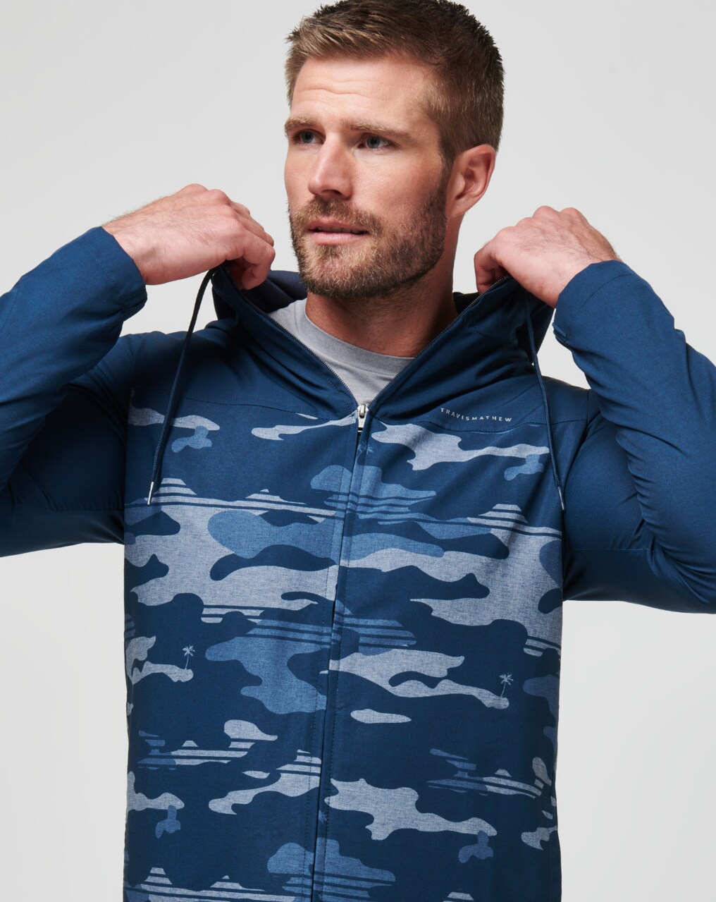 Travis mathew hot sale hoodie