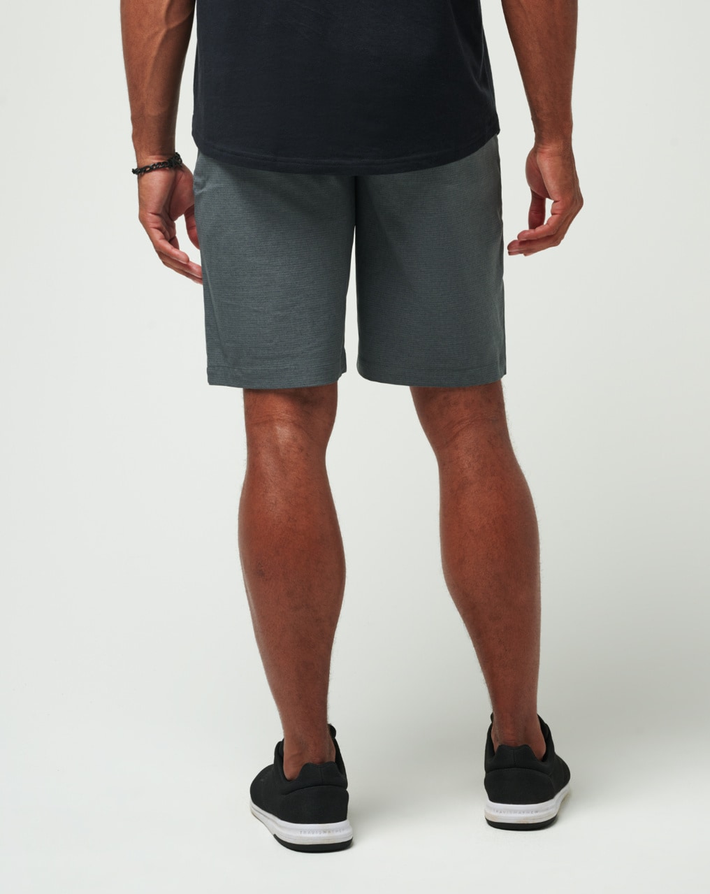 SAND HARBOR SHORT 9 IN | TravisMathew