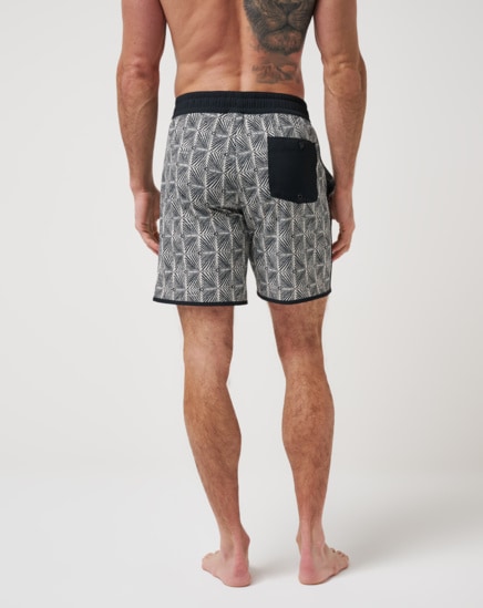 SANDSWEPT BOARDSHORT 8IN Image Thumbnail 2