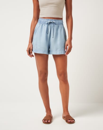 CHAMBRAY SHORT Image Thumbnail 0