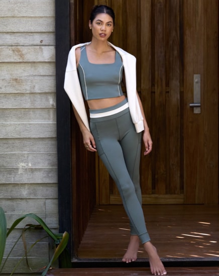 MULTITASK MOVEKNIT LEGGING Image Thumbnail 2